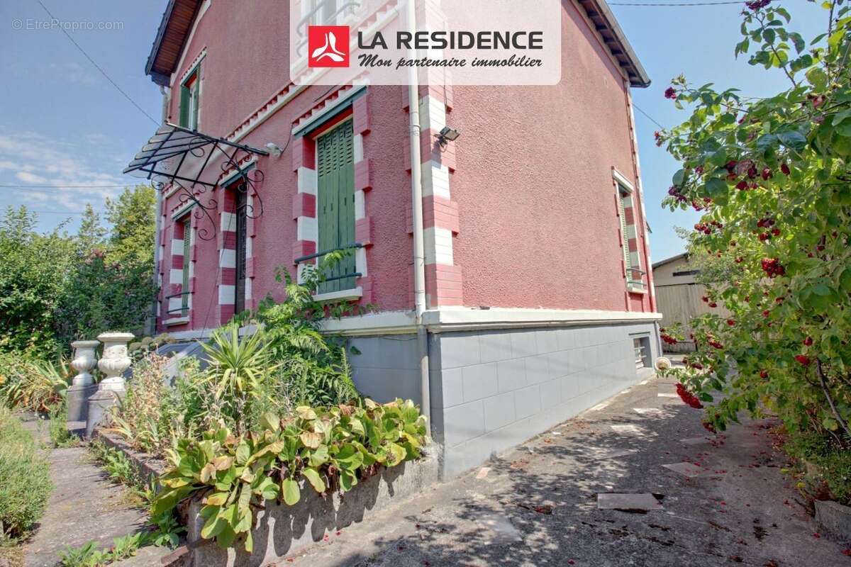 Maison 100 m² à Sartrouville  - photo 4