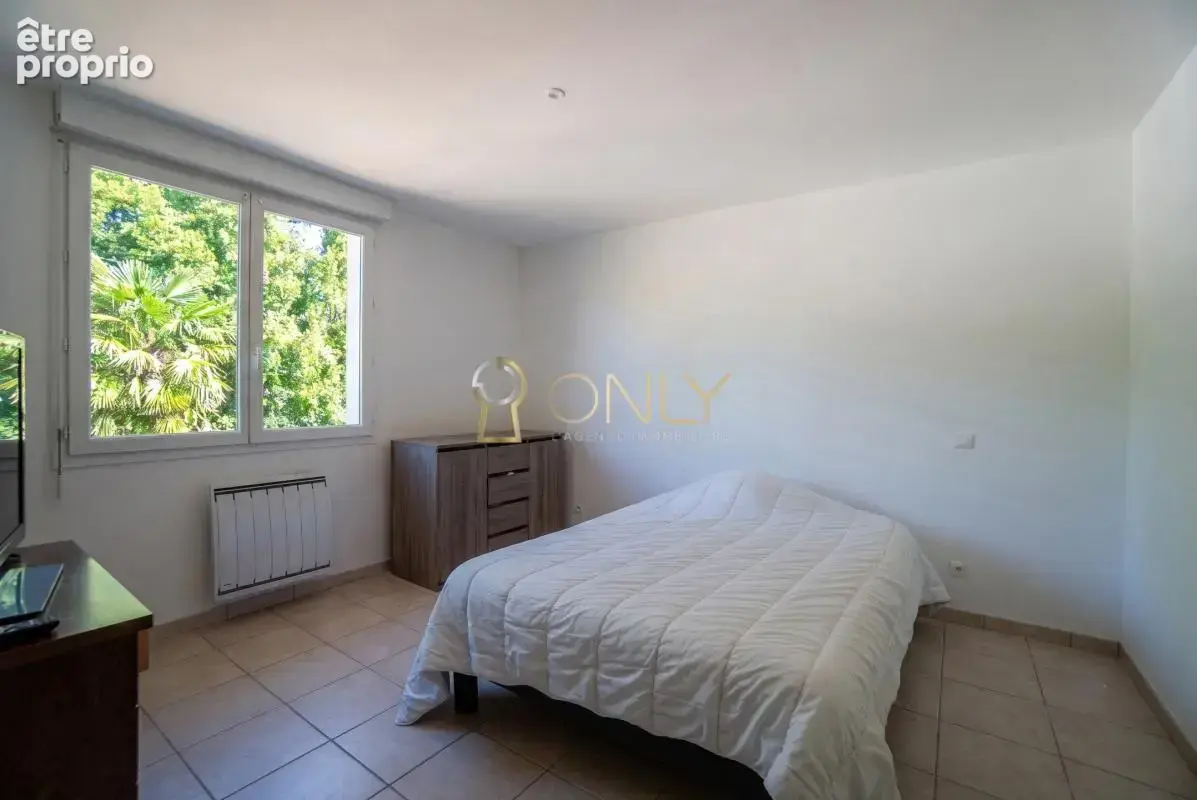 Fareins _ Maison 140 m² + sous-sol aménagé 75 m² - photo 17