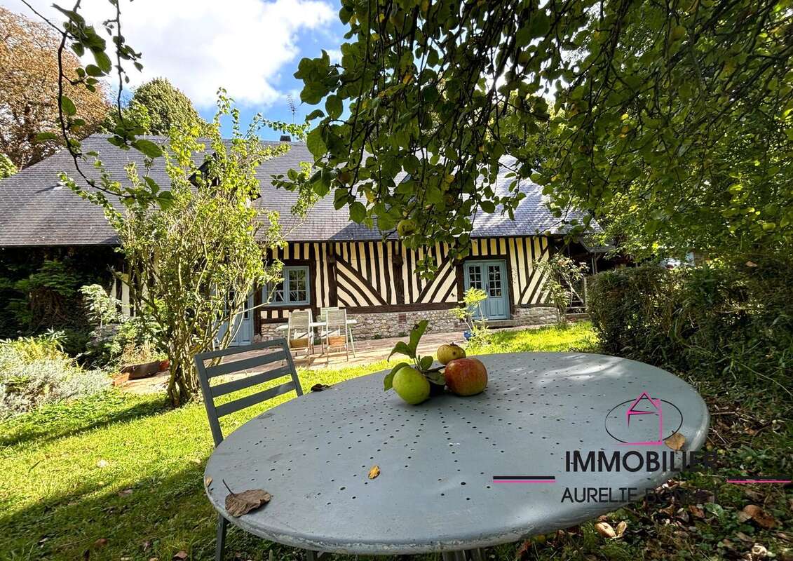 Maison à PONT-L&#039;EVEQUE