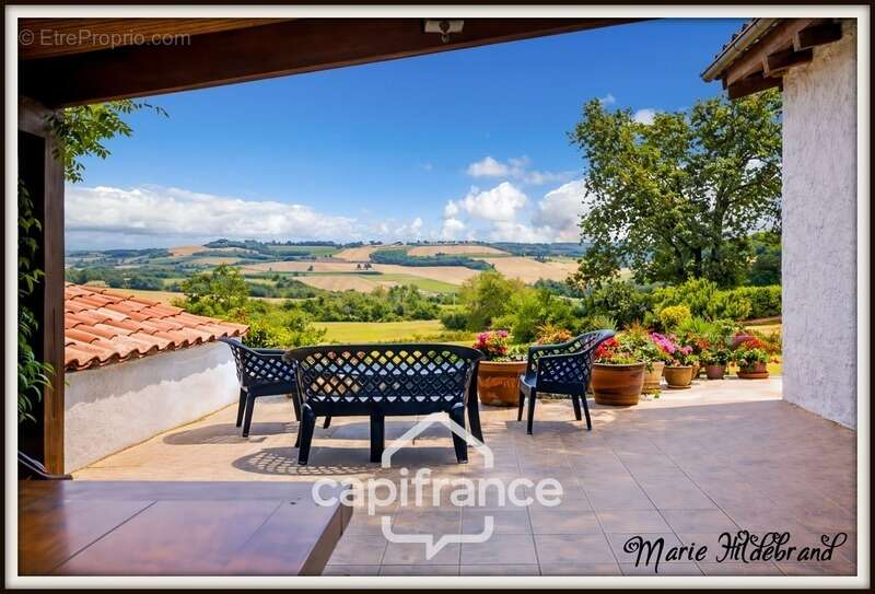 Propriété de charme 250m² habitable, avec piscine, 3 hectares de terrain et potentiel d'activité touristique - photo 12