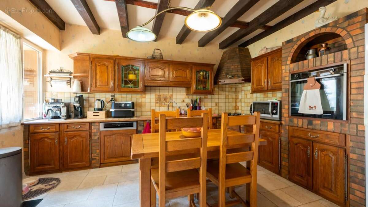 EXCLUSIVITE - Cadre de vie paisible pour cette belle et spacieus - photo 13