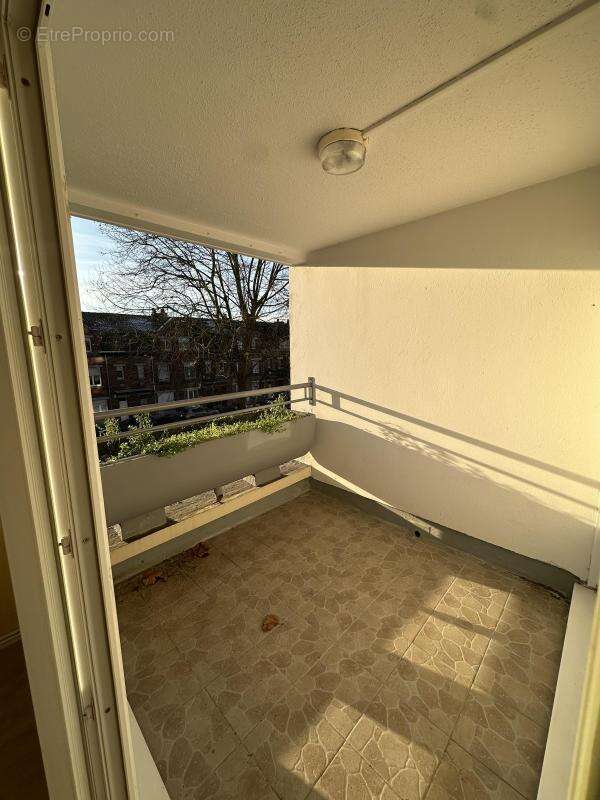 Appartement T3 avec balcon LOMME - photo 3