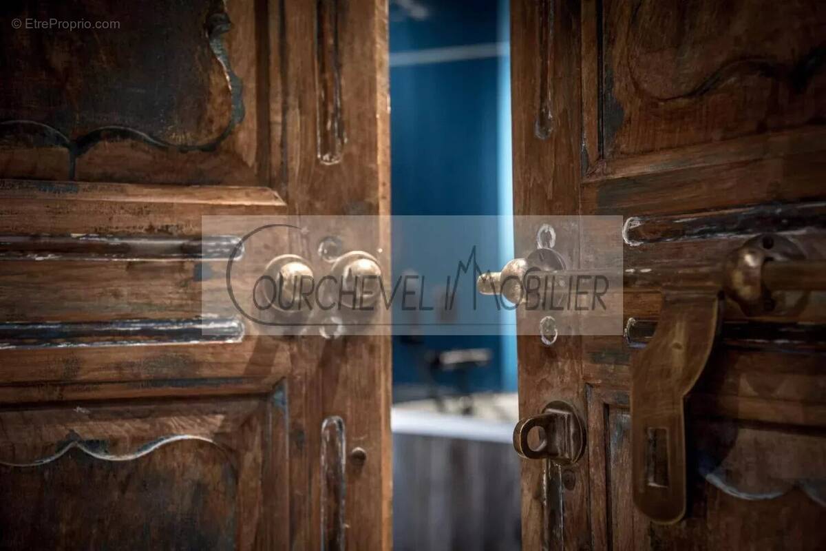 Maison à LA PERRIERE