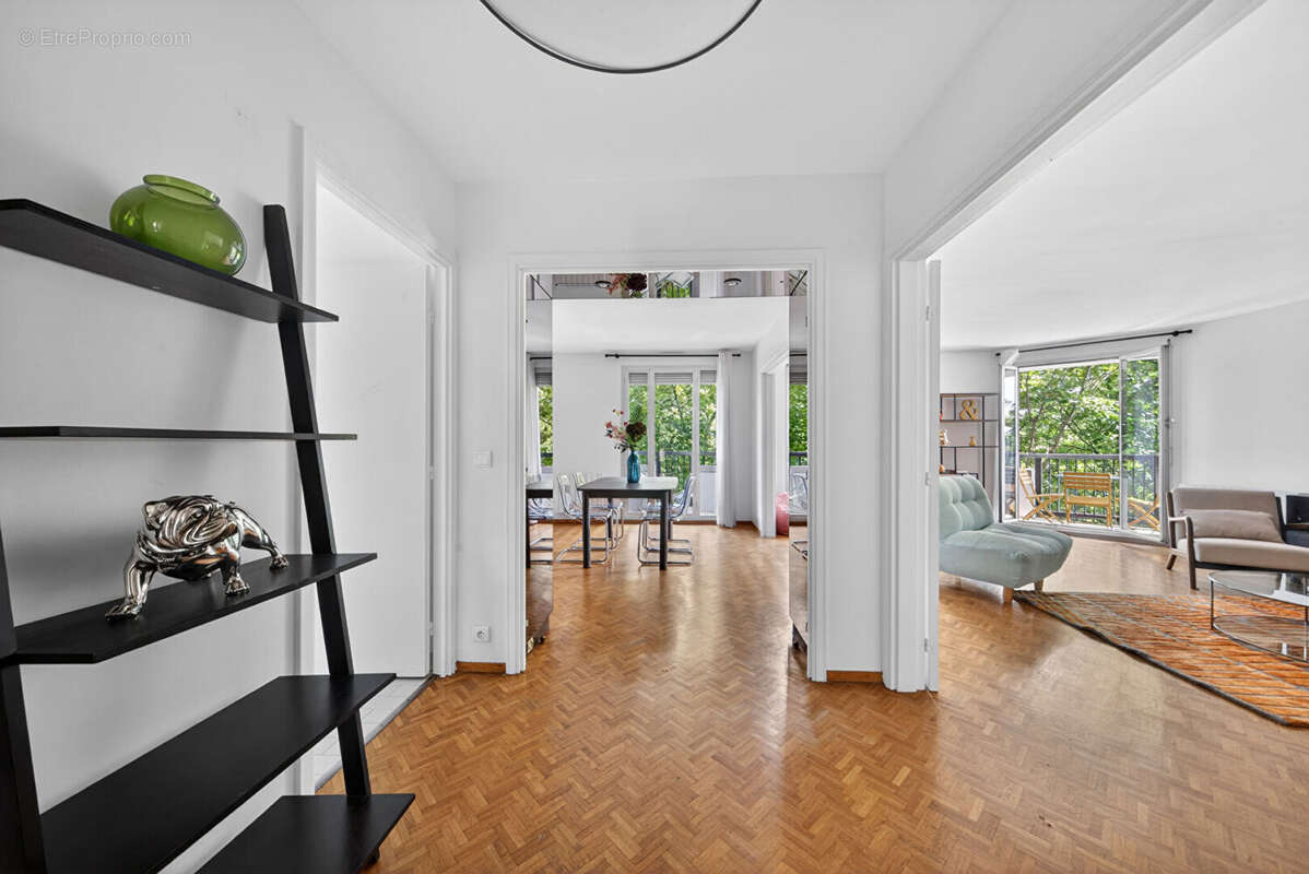 Appartement à PARIS-12E