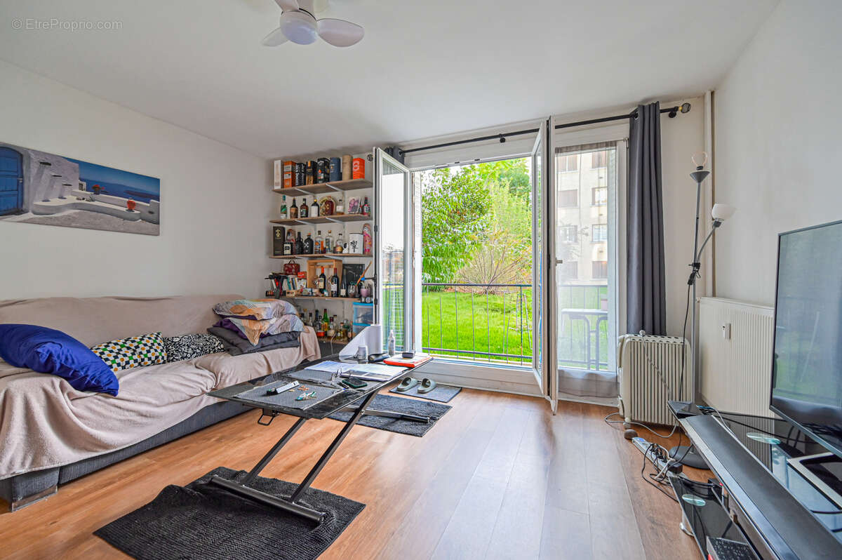 Appartement à SAINT-MAUR-DES-FOSSES