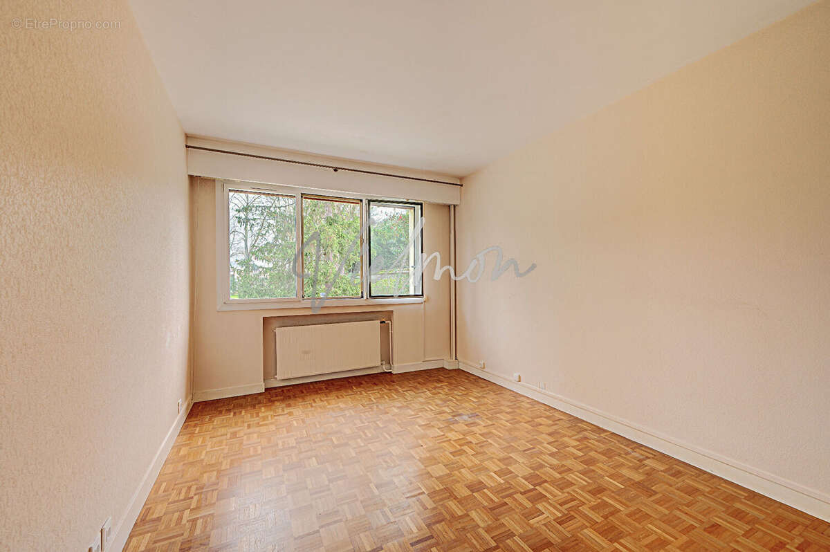 Appartement à MAISONS-LAFFITTE