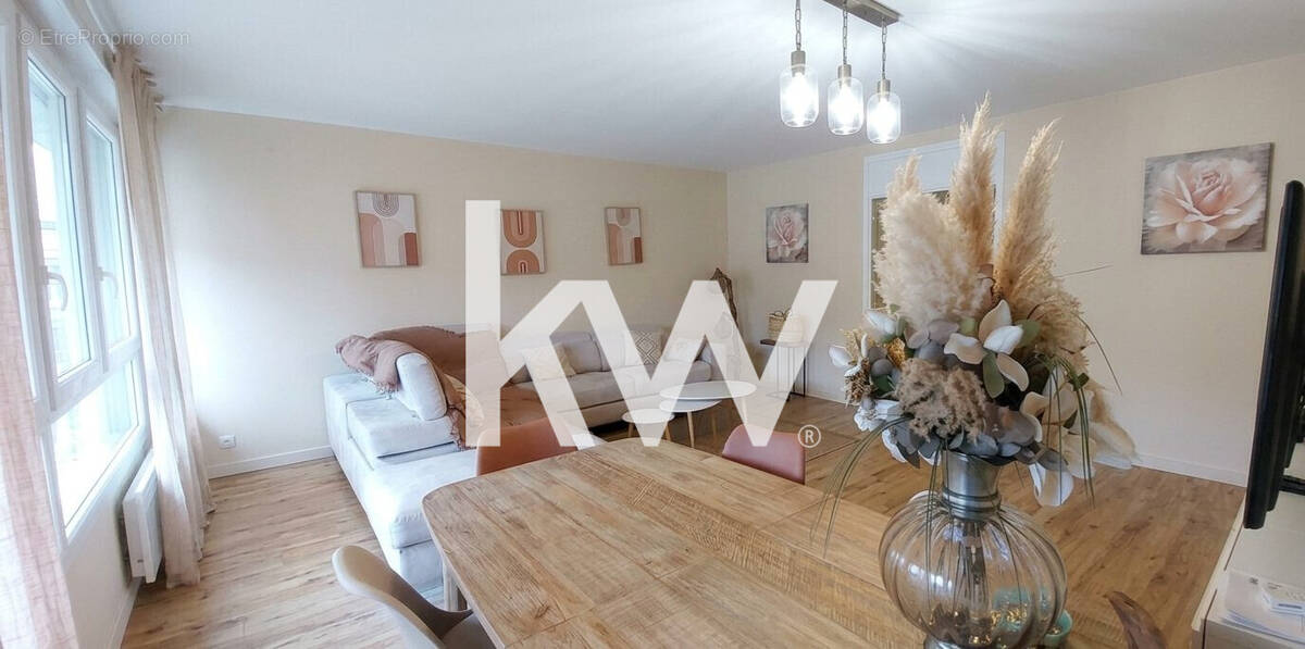 Appartement à SAINT-ETIENNE