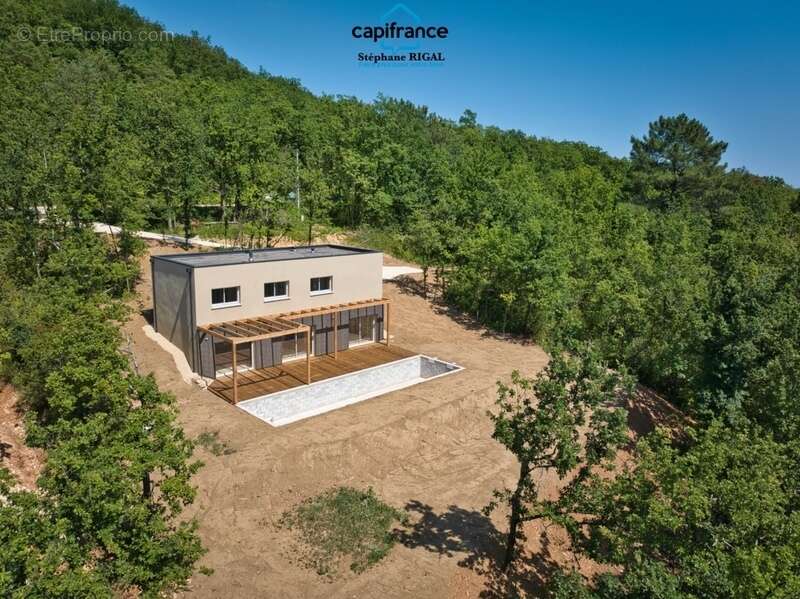 Maison à PUY-L'EVEQUE