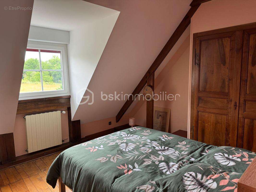 Maison à SAINT-VINCENT-JALMOUTIERS