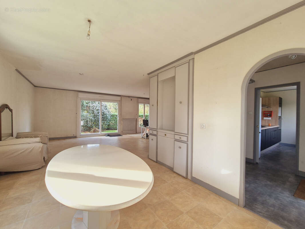 Maison à BASSE-GOULAINE