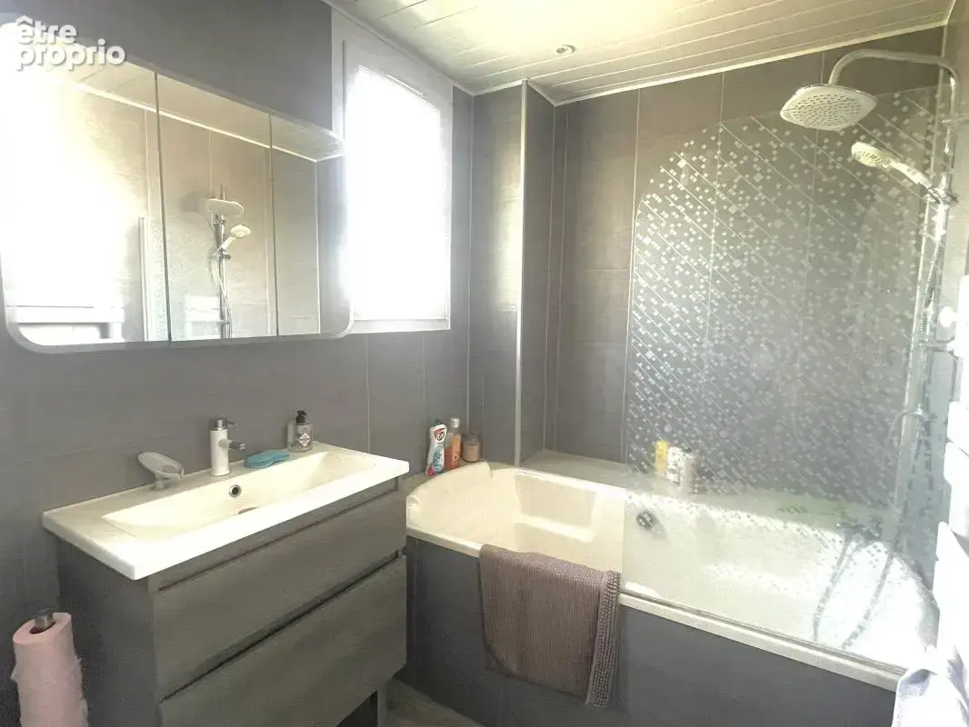Maison 6 pièces 160 m² à vendre à Cebazat (63118) - photo 10