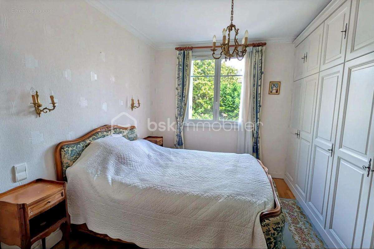 RENNES GARE – Appartement T3 de 58 m² avec balcon, cave, grenier et garage possible - photo 8