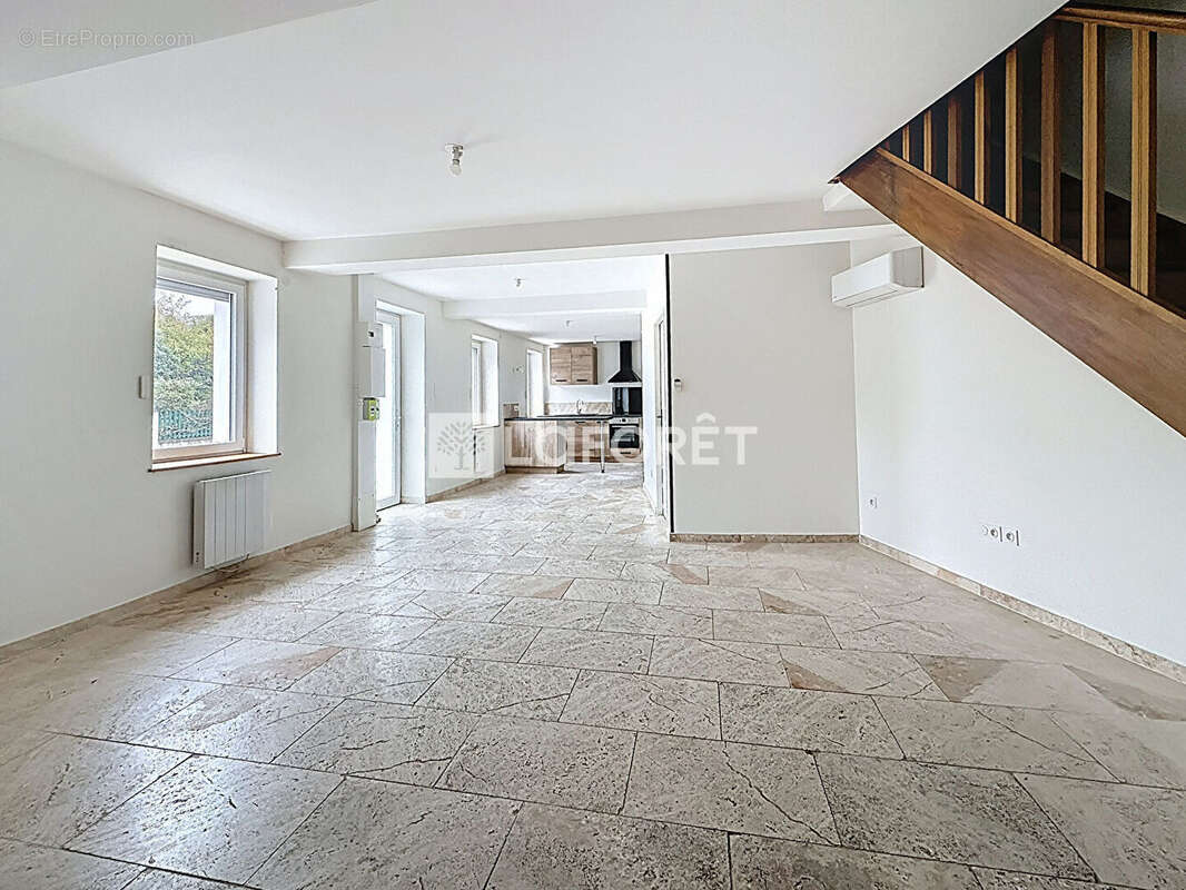 Appartement à VILLARS-LES-DOMBES