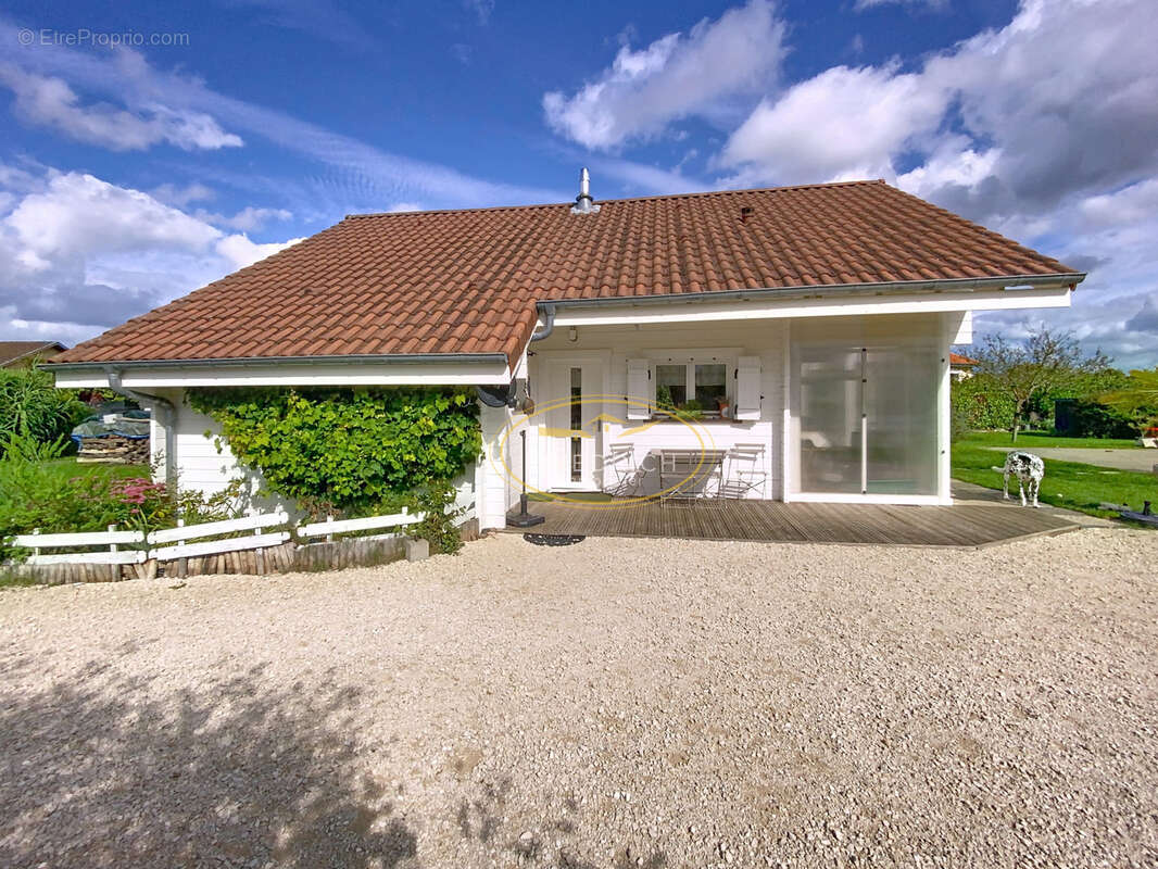 Maison à LEROUVILLE