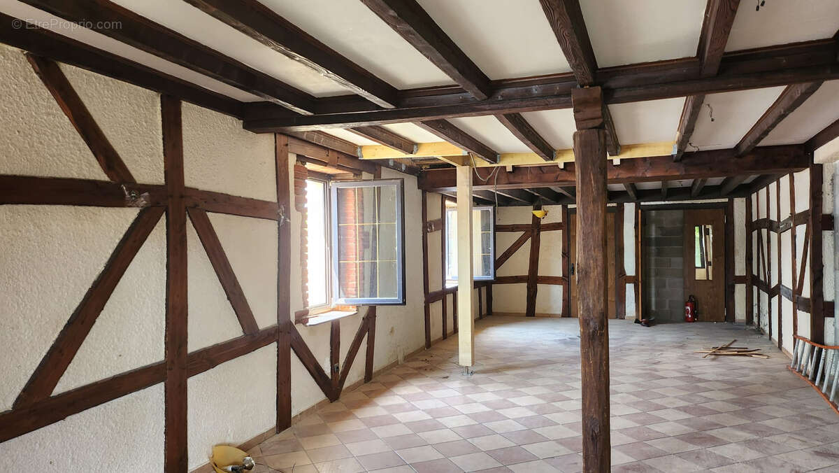 Maison à VILLARS-LES-DOMBES