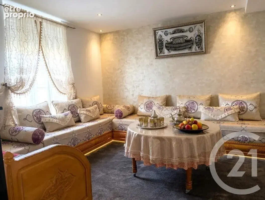 Maison 5 pièces 106 m² à vendre à La Charite-Sur-Loire (58400) - photo 2