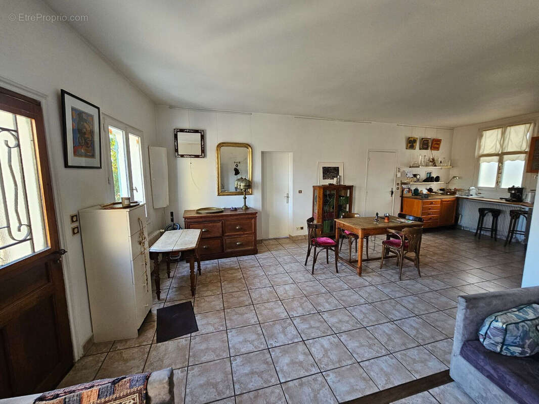 Maison à VILLEJUIF