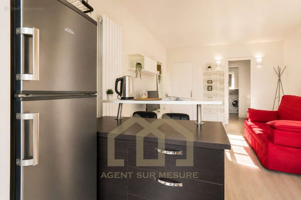 Appartement à PARIS-20E