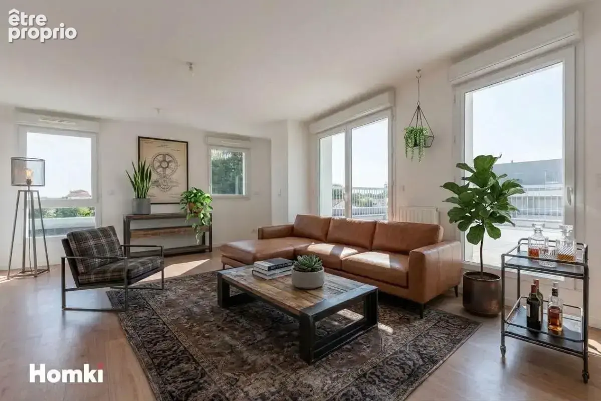 Appartement à REZE