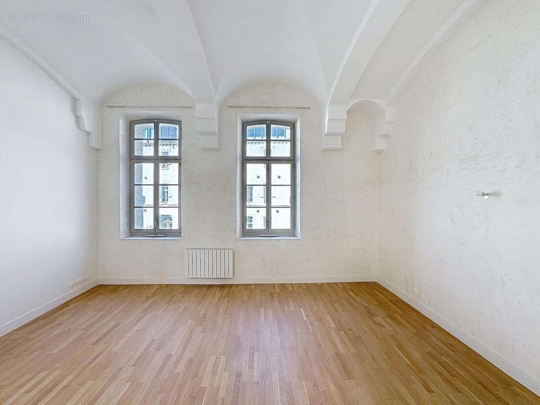 Exclusivité - Appartements du Palais - Appartement de 44 m² - photo 3