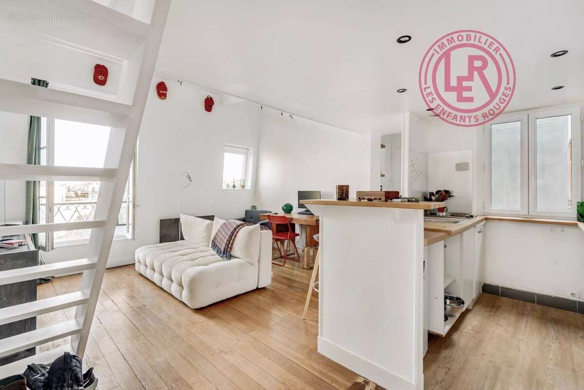 Appartement à PARIS-4E