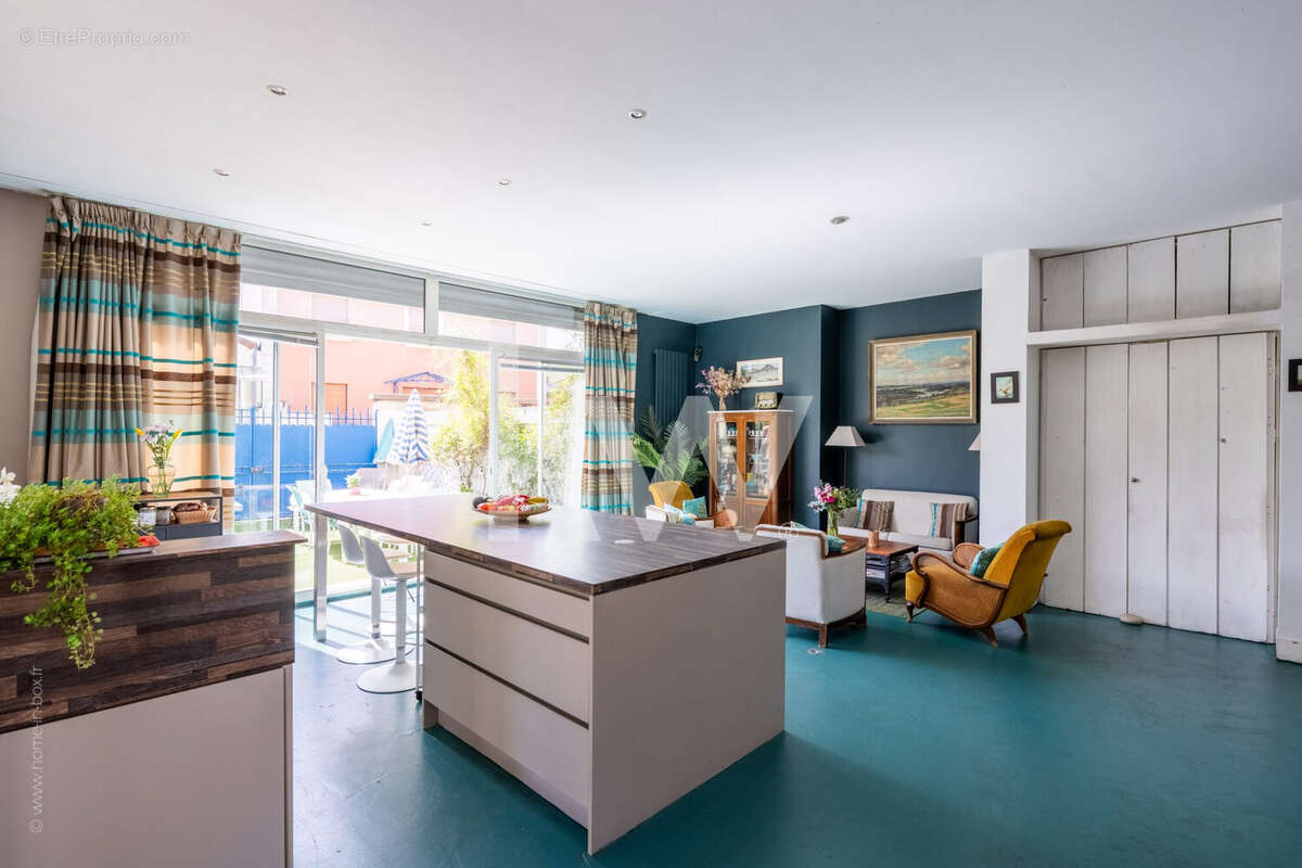 Maison à COLOMBES