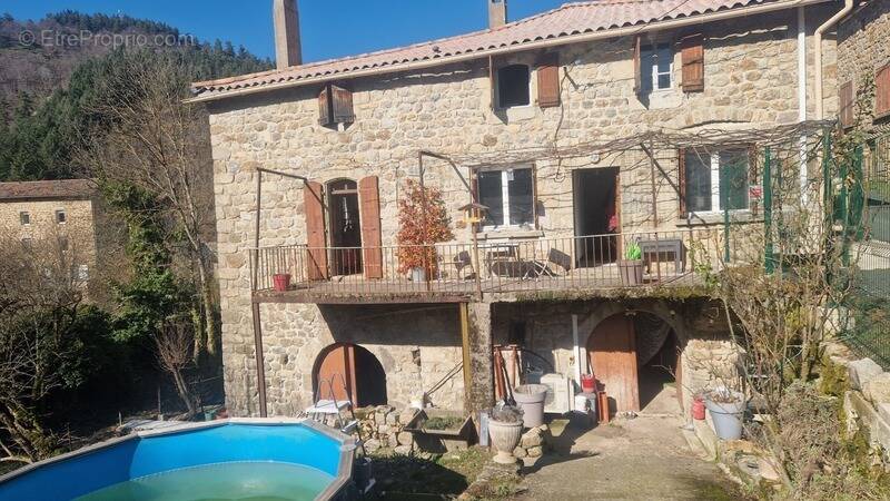 Maison à DORNAS
