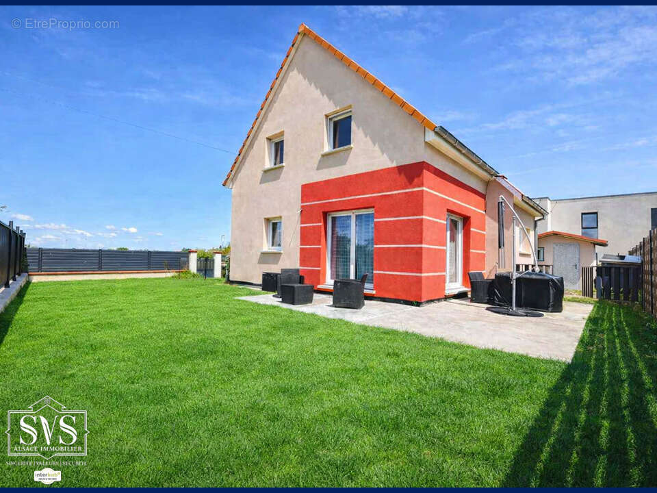 Maison individuelle (2018) - 5 pièces dont 3 chambres - 77,01 m2   Jardin & terrasse   Sous-sol complet   Gara - photo 3