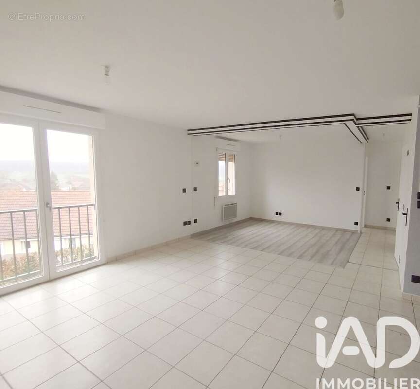 Photo 3 - Maison à SAINT-AUBIN-DES-COUDRAIS