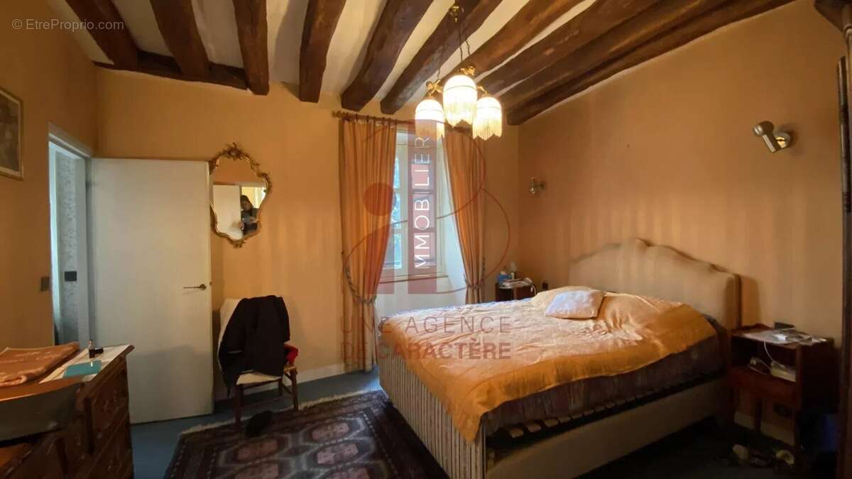Appartement à FONTAINEBLEAU