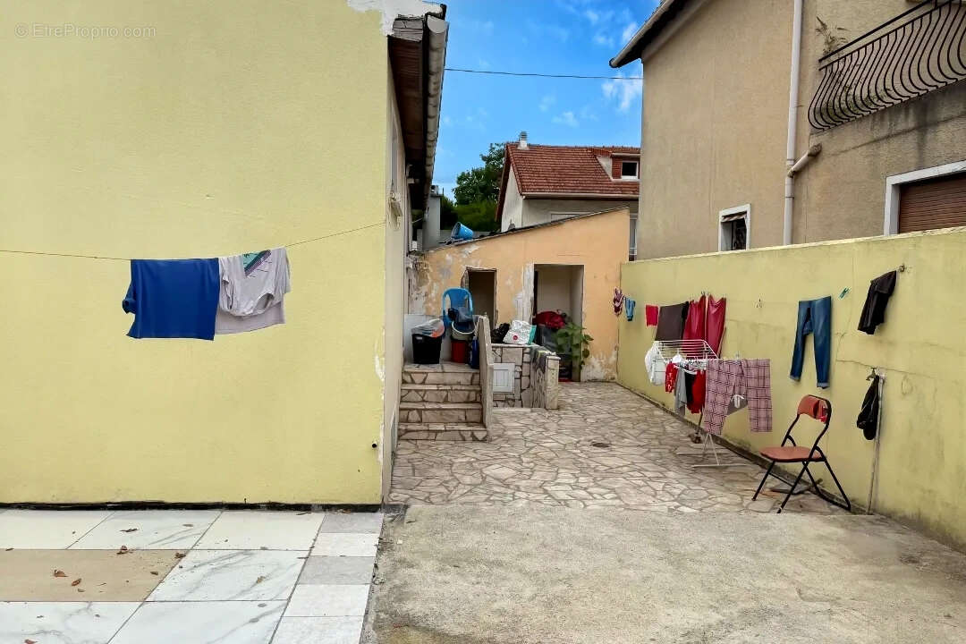 Appartement à CHAMPIGNY-SUR-MARNE