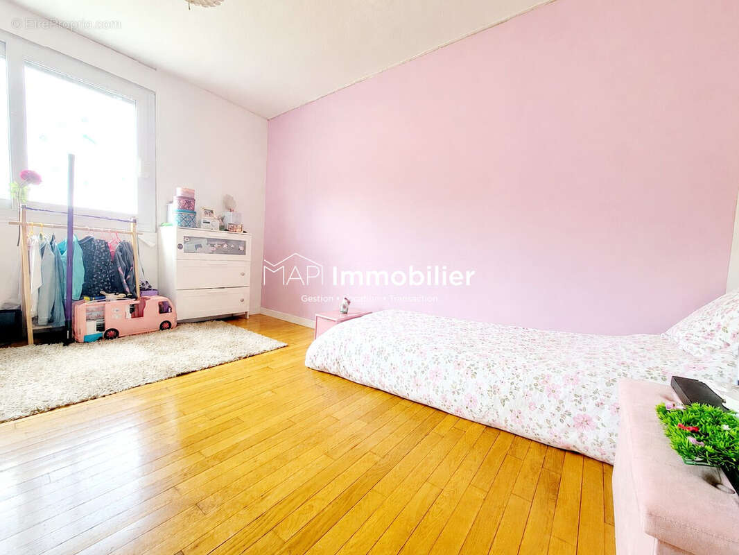 Maison 110 m² à Hennebont  - photo 5