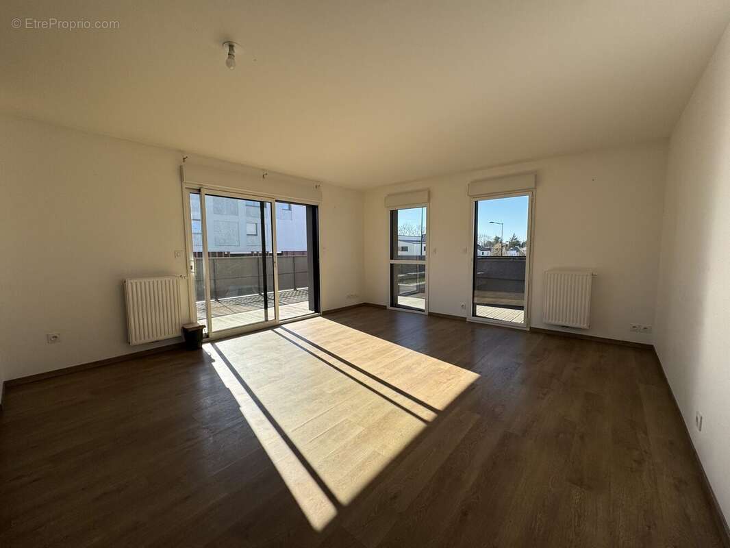 Appartement à PACE