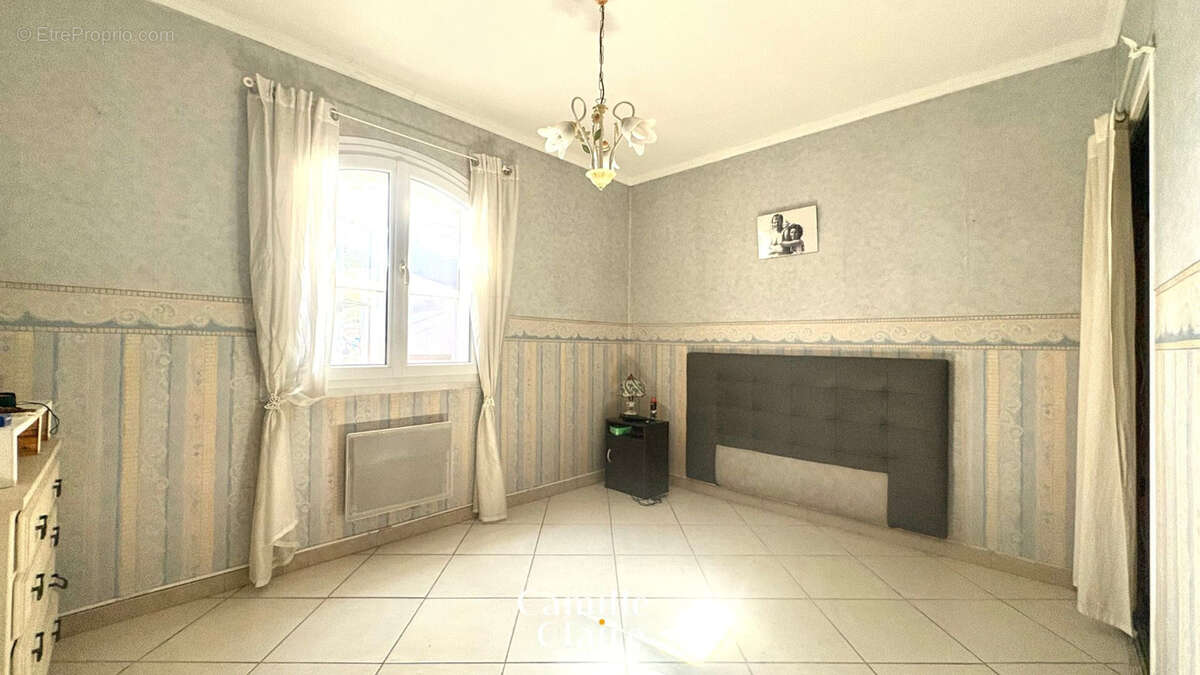 Maison à SAINT-SAVOURNIN