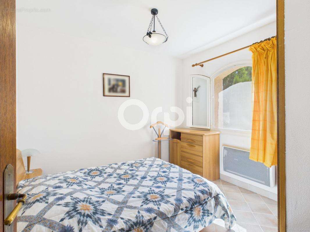 Maison à SAINT-PAUL-EN-FORET