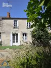Maison à BAZOGES-EN-PAREDS