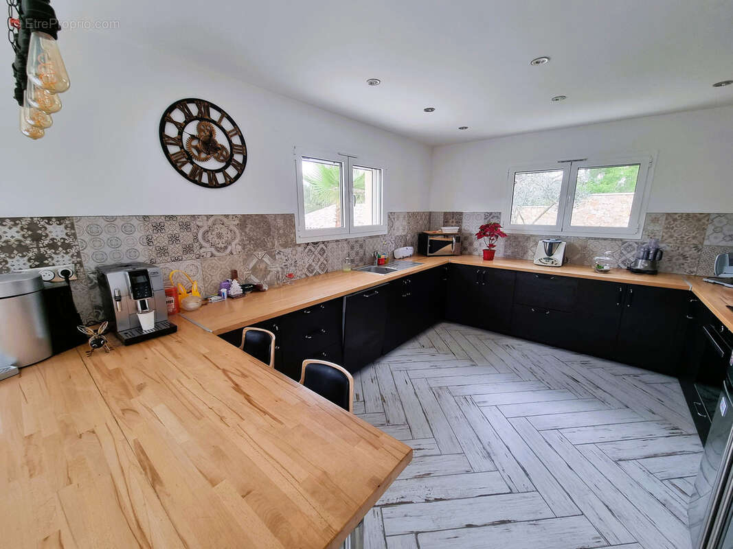 Maison à PEYMEINADE