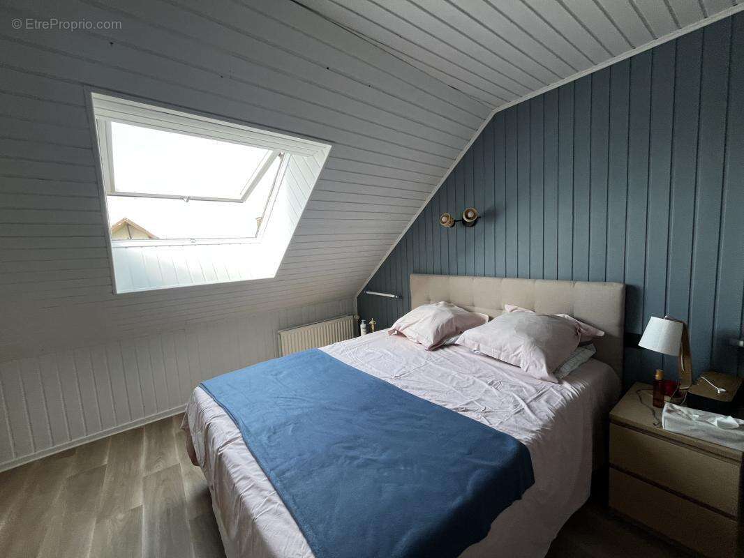 Appartement à FRASNE