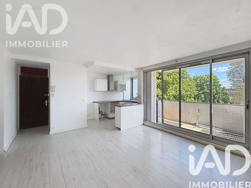 Photo 1 - Appartement à MARLY-LE-ROI