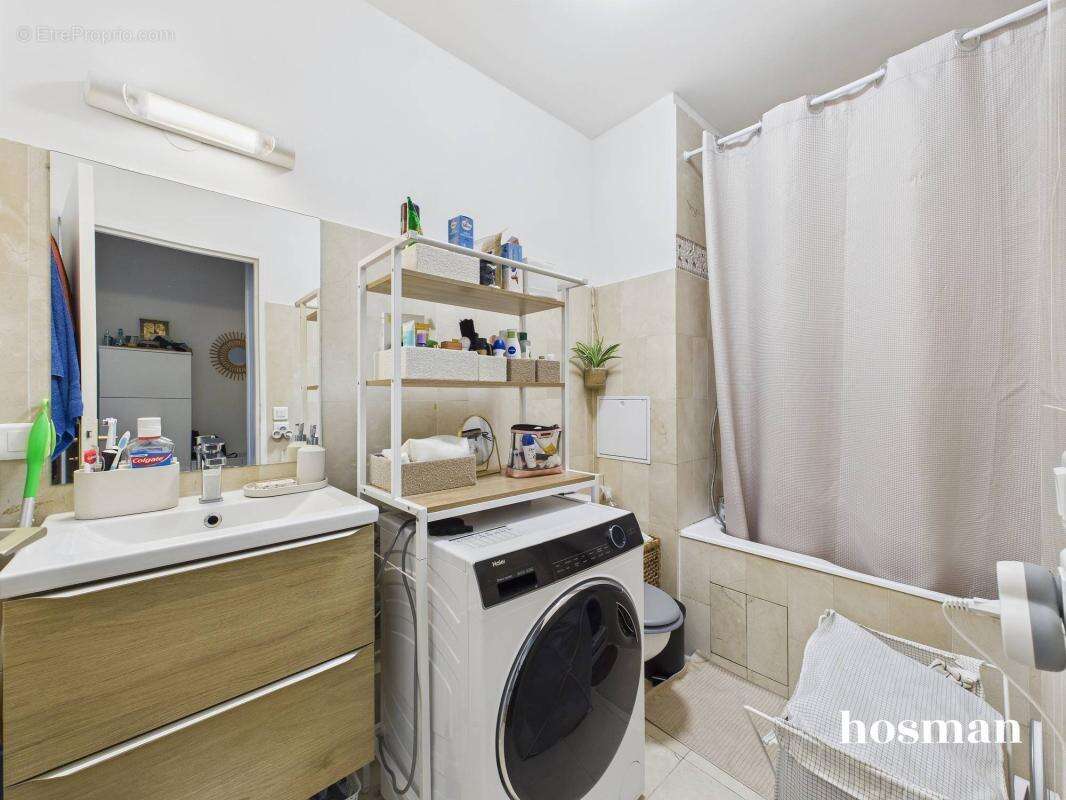 Appartement à LEVALLOIS-PERRET