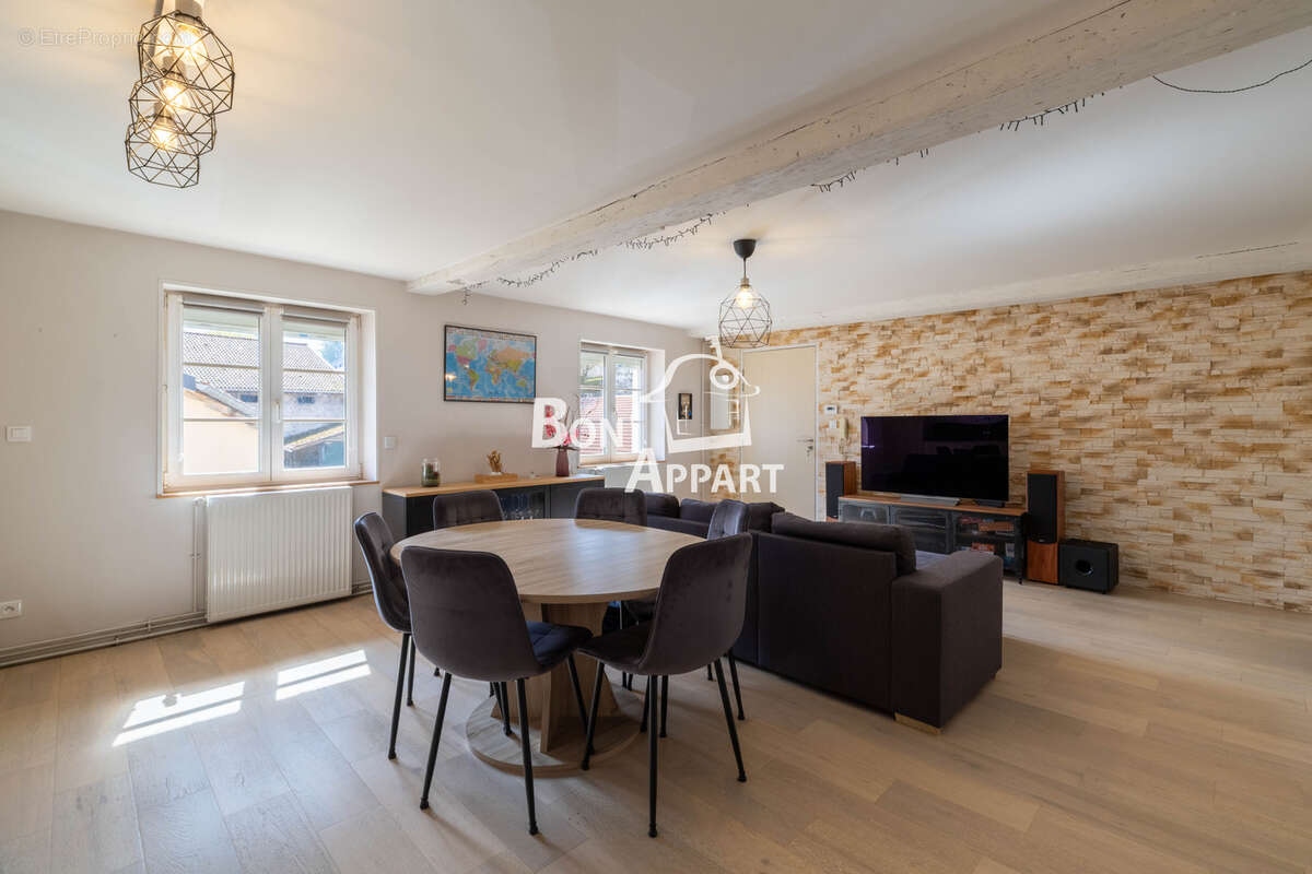 Appartement à NOVEANT-SUR-MOSELLE