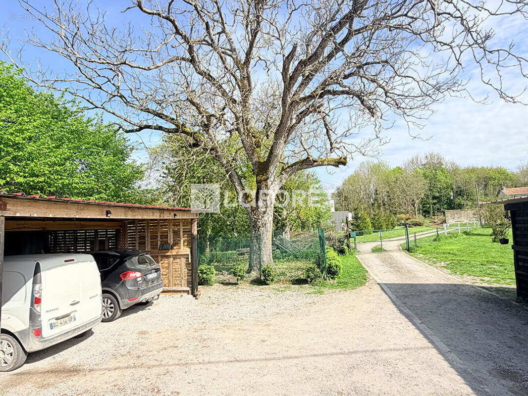 Maison à CHUFFILLY-ROCHE