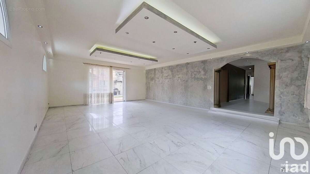 Photo 2 - Maison à SAINT-CLAIR-DE-LA-TOUR