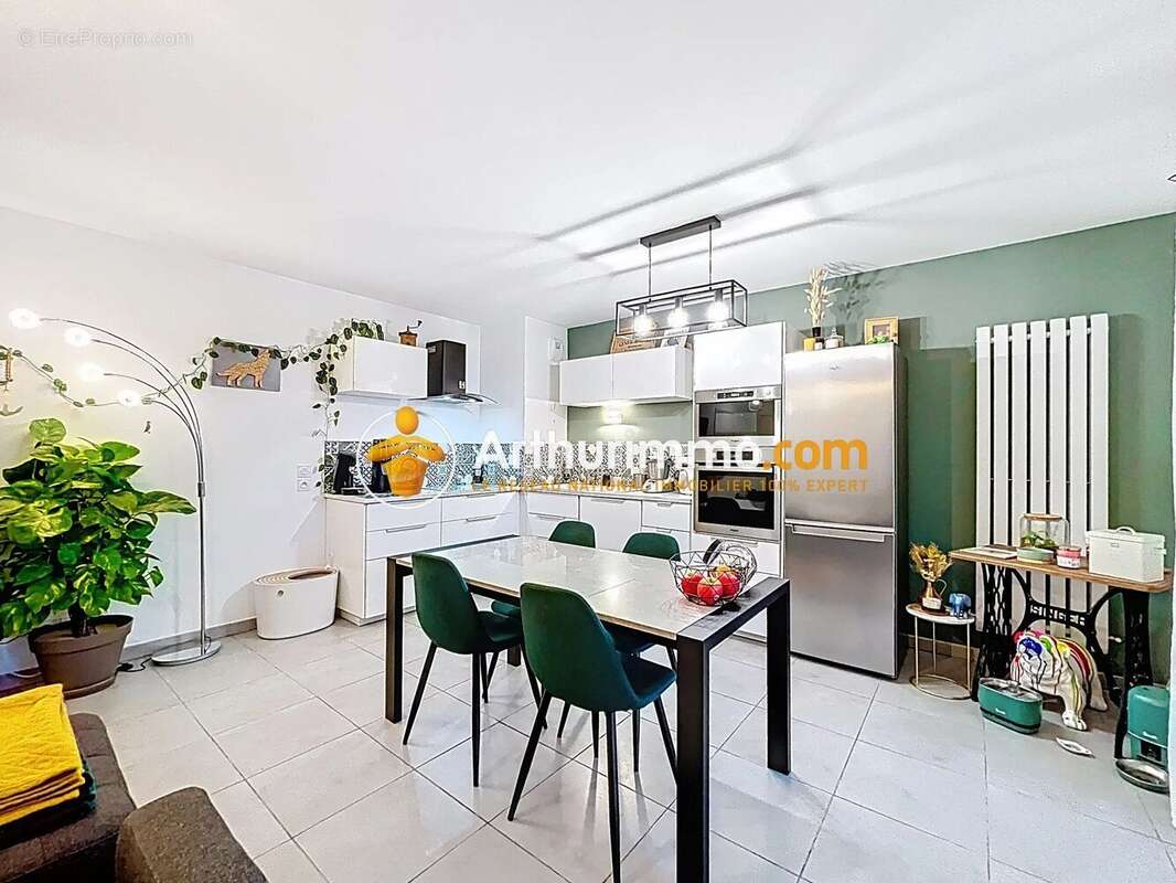 Appartement à BOURGOIN-JALLIEU