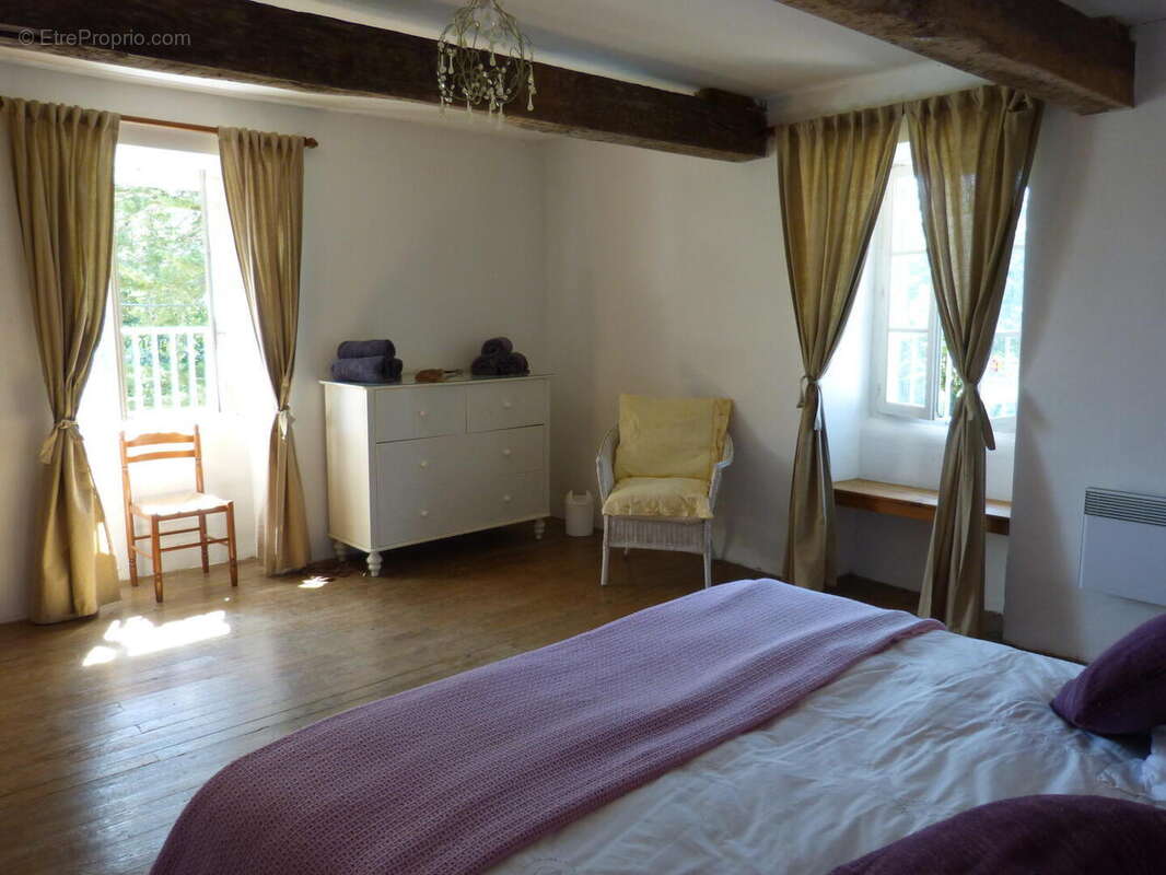 À vendre, dans le Gers proche de Trie-sur-Baise: maison gasconne 4 chambres avec gîte 3 chambres, piscine et jardin de 6 904 m². - photo 13