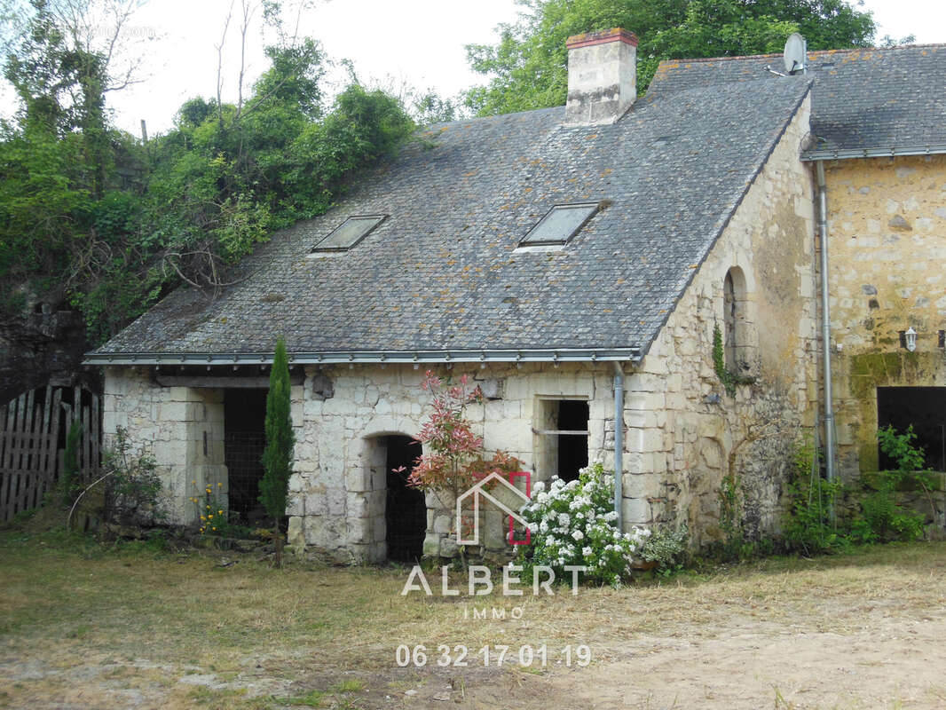 Maison à GENNES