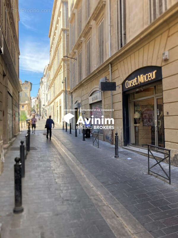 Commerce à MARSEILLE-1E