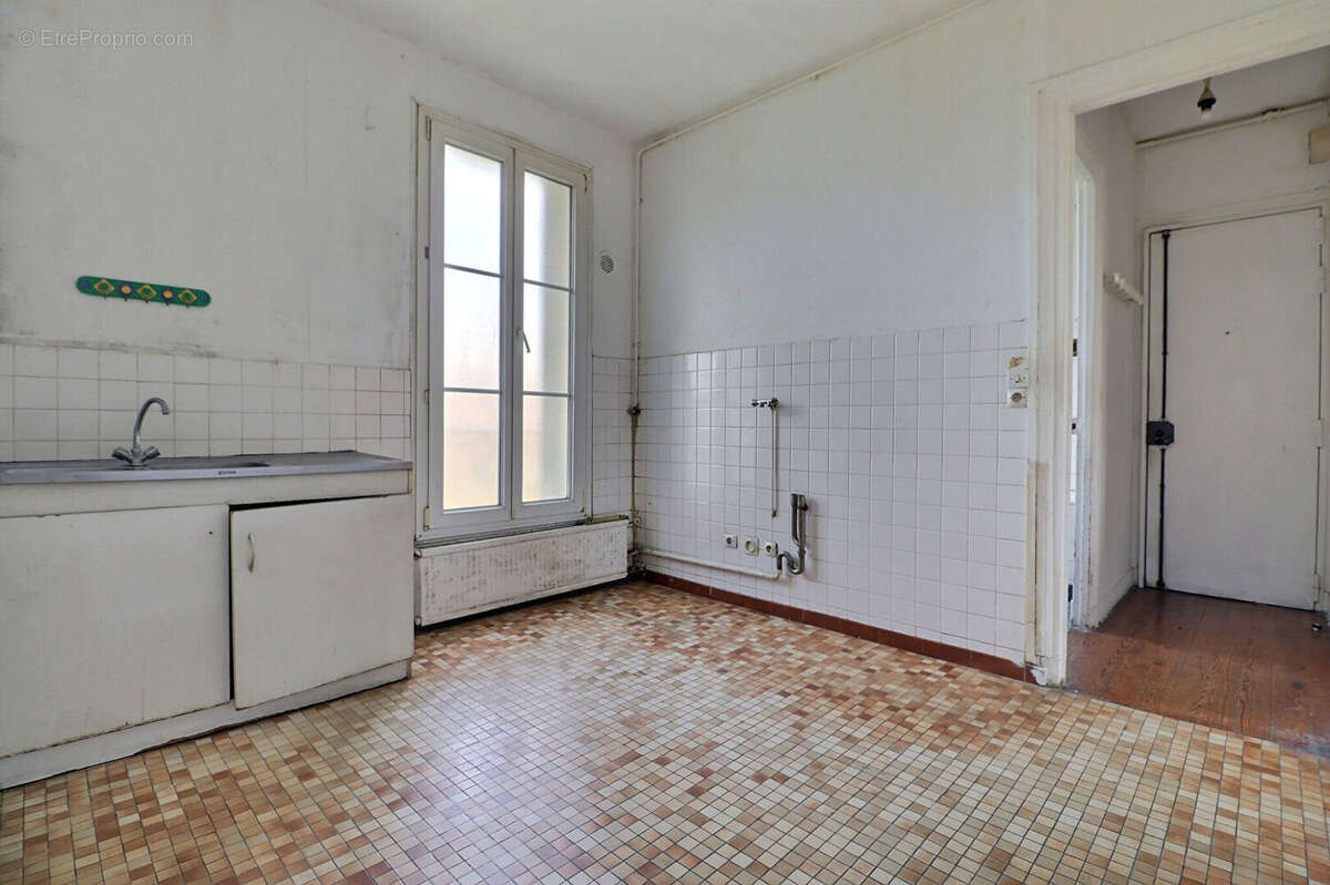 Appartement à LA COURNEUVE