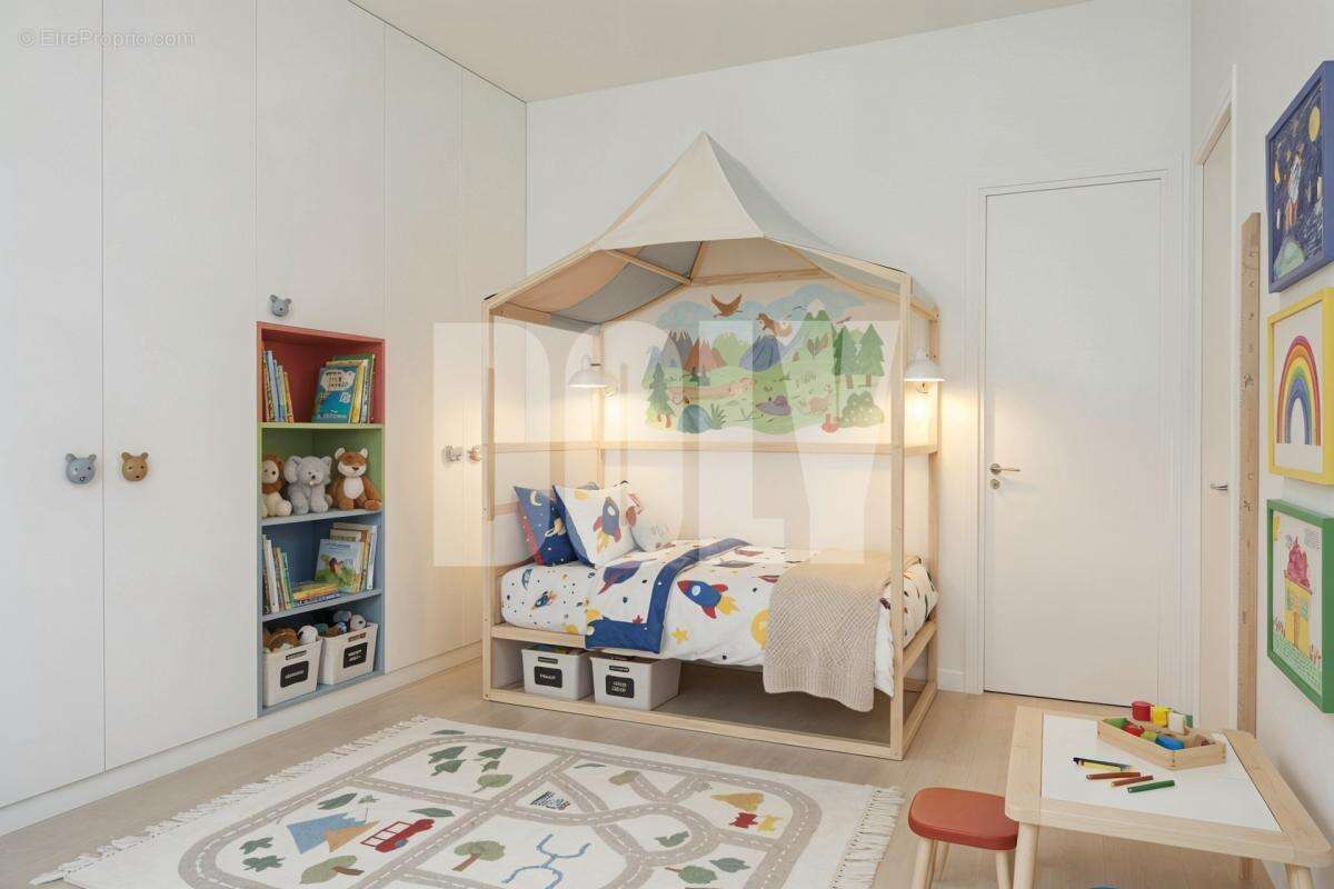 Appartement à PARIS-16E