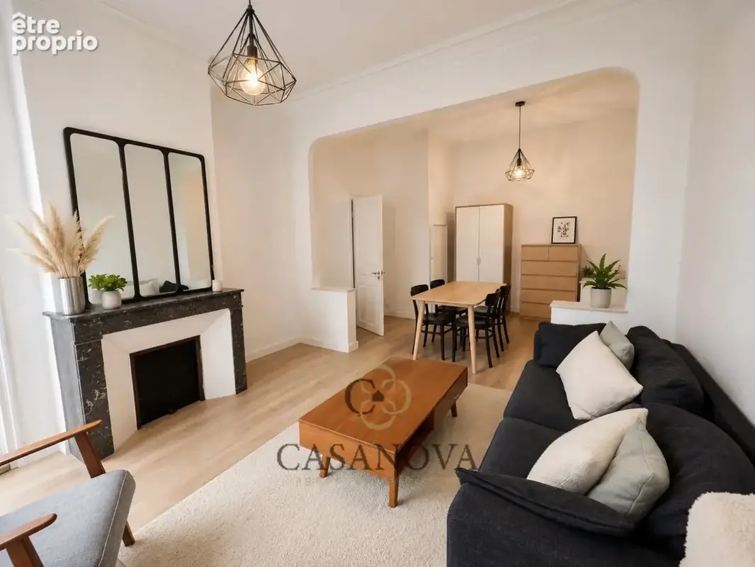 Appartement 2 pièces de 54 m² avec balcon au cur de l'Écusson à Montpellier - photo 2